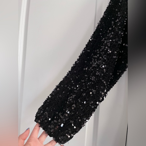 Forever 21 Black Sequin Surplice Mini Dress BNWT Christmas Party & NY - Picture 4 of 12